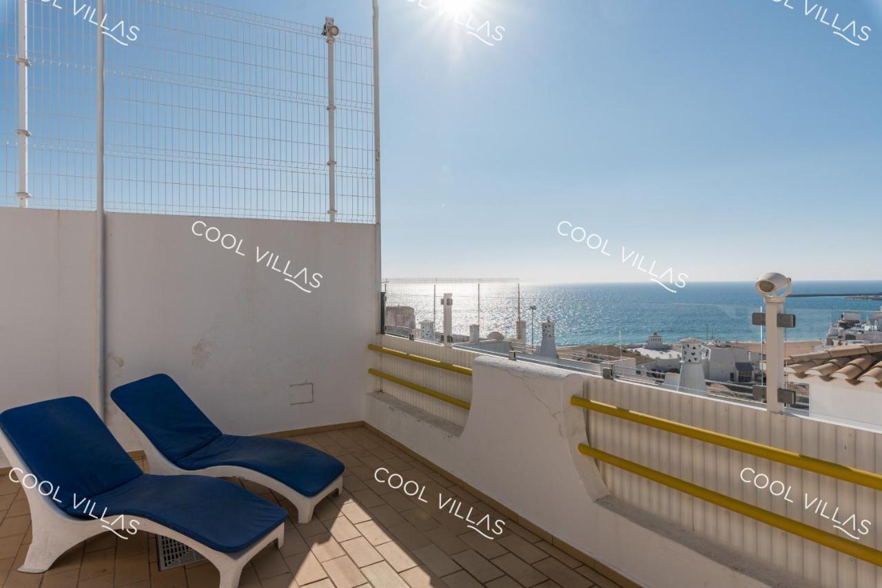 Apartamento Laurent - Beachfront And City Center Apartment Albufeira Bagian luar foto