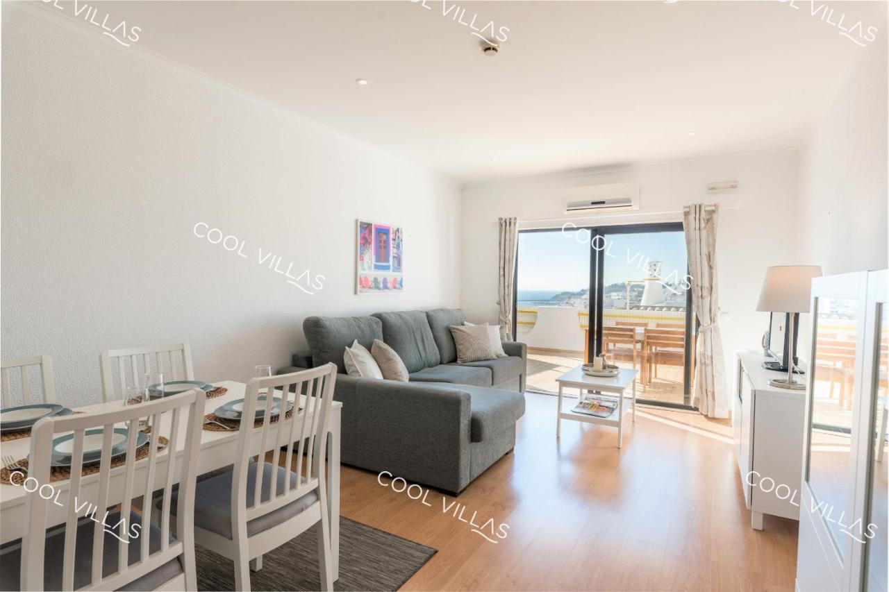 Apartamento Laurent - Beachfront And City Center Apartment Albufeira Bagian luar foto