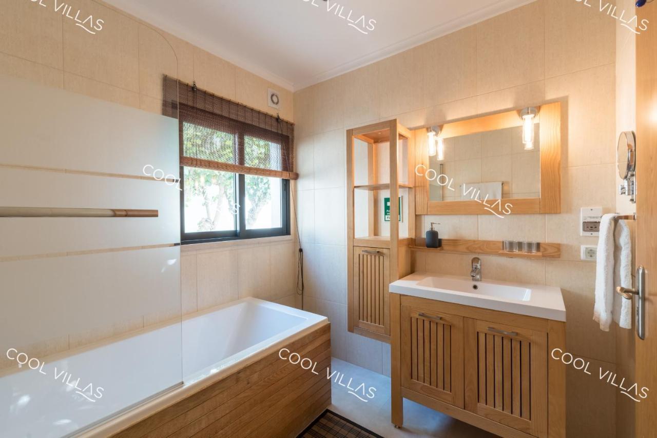 Apartamento Laurent - Beachfront And City Center Albufeira Bagian luar foto